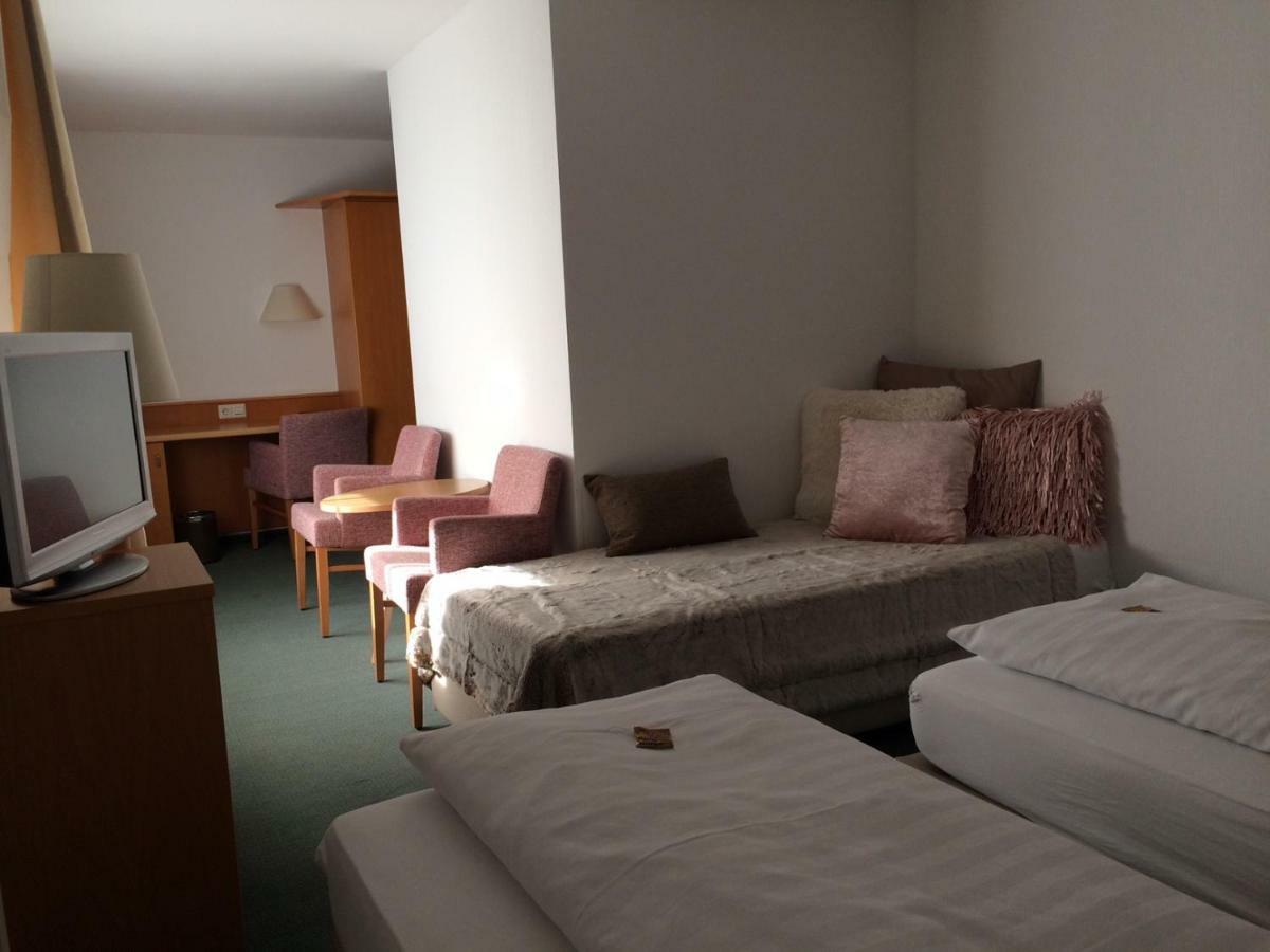 Hotel Schober فريبرغ ام نيكار المظهر الخارجي الصورة